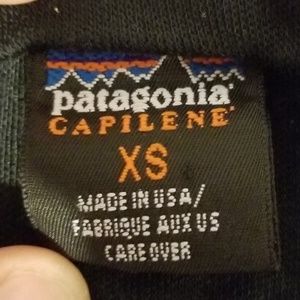 Patagonia Sweaters - Women's Patagonia Capilene Polyester Turtleneck Patagonia Sweaters - Women's Patagonia Capilene Polyester Turtleneck